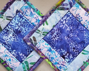 Hot Pads set of 2, Pot Holders set of 2, Unique quilted batik fabrics,   Hostess gift