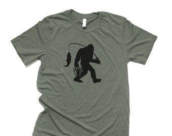 Fishing Bigfoot shirt, Sasquatch, Big foot, Yeti in the mountains tee