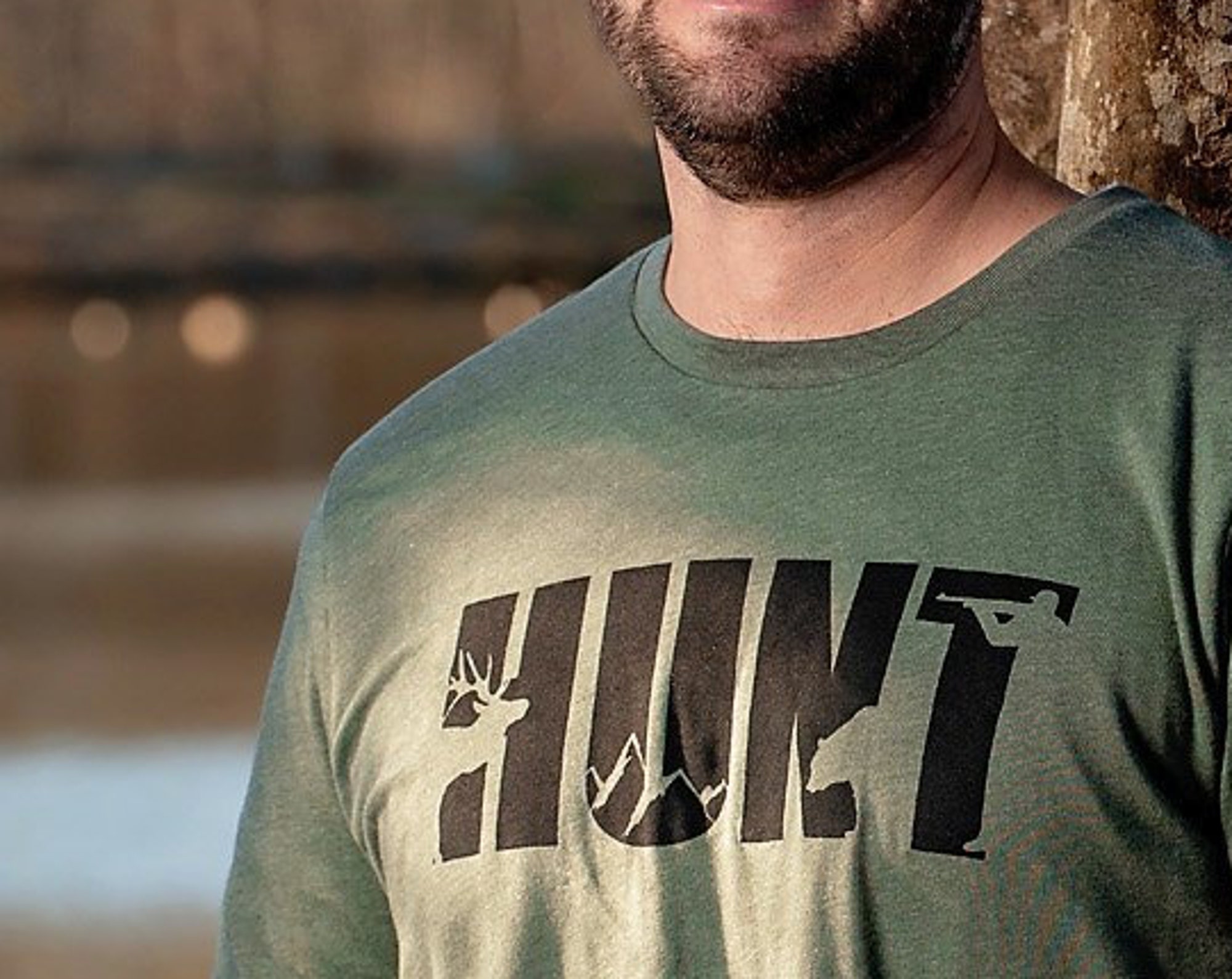 Hunt shirt, hunting shirt for rifle hunters, archery hunters and muzzleloaders hunters