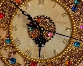 Vintage Beaded Wall Clock Embroidery Kit - Elegant beadwork