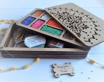 Wood bead organizer box with wooden lid beadwork accessory Jewelry making tray, container for beads, bead embroidery box, beads craft holder