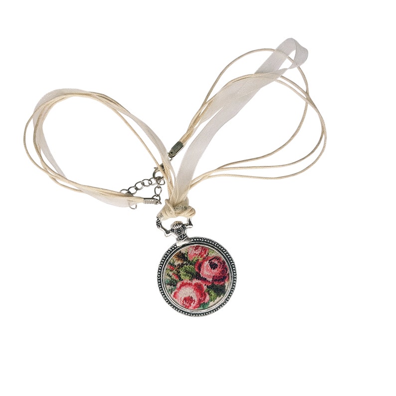 Cross Stitch Pendant Vintage Roses Necklace Kit Flower Jewelry Etsy
