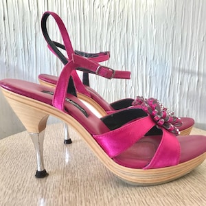 Fuchsia Starburst Betsey Johnson Polly&#39;s Taglia: 9