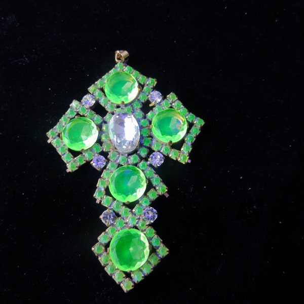 MAGNIFICENT Czech Glass Rhinestone Vaseline Uranium Pendent Signed Husar D Glows in the Dark  Don't Miss Opportunity to Own this Beauty
