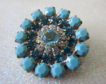 Strass en verre de style vintage tchèque fait à la main Magnifique sarcelle turquoise et faire de belles choses avec ce bouton doit avoir