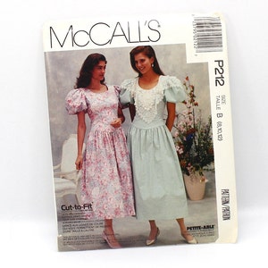 McCalls Vintage Sewing Pattern, McCalls P212 Patterns, Wedding Dress Sewing Patterns, Vintage McCalls Wedding Dress P212, Vintage Wedding