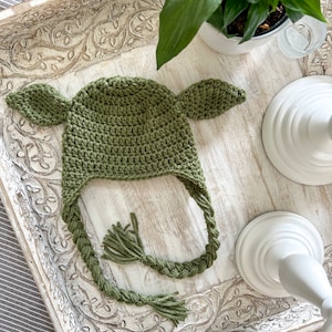Grogu/Elf inspired