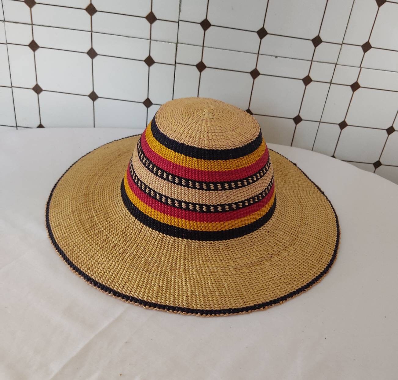 Différentes tailles. Capeline en Paille Accessories Hats & Caps Sun Hats & Visors Sun Hats 