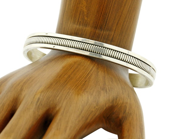 Women's Navajo Bracelet .925 Silver Handmade Cuff… - image 1