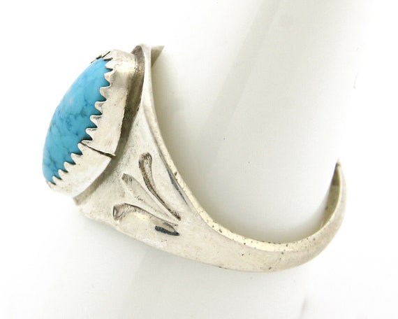 Zuni Ring .925 Silver Kingman Turquoise Hand Stam… - image 5