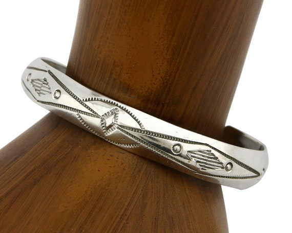Navajo Bracelet SOLID .925 Silver Hand Stamped Si… - image 1