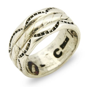 Navajo Ring .925 Silver Handmade Hand Stamped 3 Row Rope Band C.1980&#39;s Size 7.5