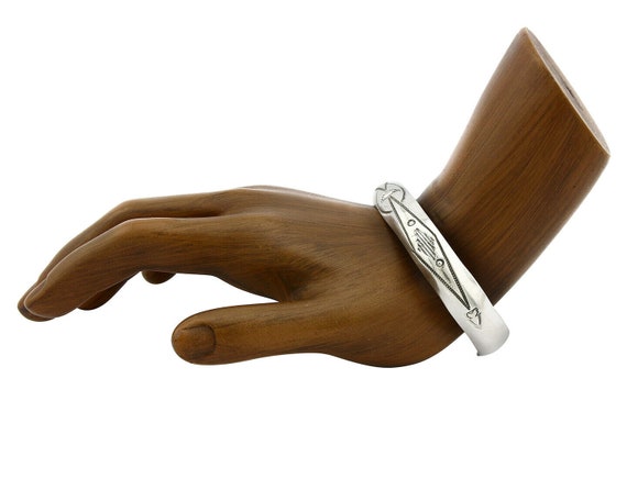 Navajo Bracelet SOLID .925 Silver Hand Stamped Si… - image 3