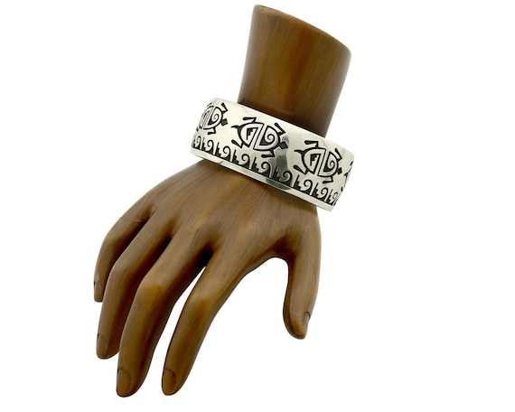 Hopi Turtle Bracelet .925 Silver Artist Signed Mitchell Sockyma C