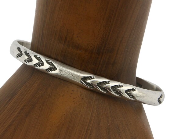 Navajo Bracelet .925 Silver Hand Stamped Arrow He… - image 1