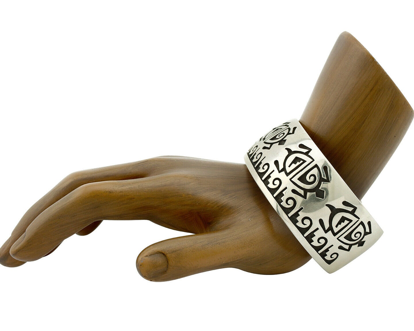 Hopi Turtle Bracelet .925 Silver Artist Signed Mitchell Hopi Turtle Bracelet .925 Silver Artist Signed Mitchell