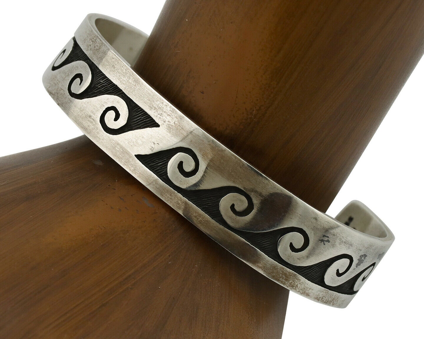 Hopi Bracelet .925 Silver Style Signed Fernando Puhuhefvaya