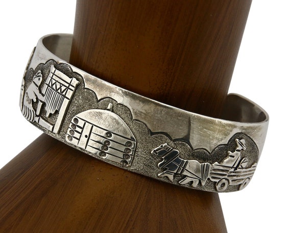 Navajo Pictograph Bracelet SOLID .925 Silver Fille