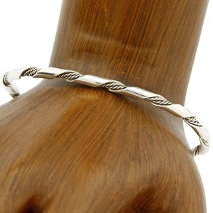 Navajo 3.2 mm Wide 925 Solid Sterling Silver Handmade Hand Stamped Cuff Bracelet