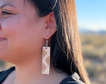 Native American Snakenose basket design earrings