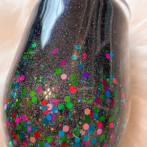 Black and Rainbow Confetti Glitter Tumbler