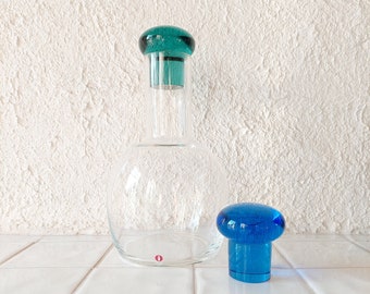 IITTALA MONDO CARAFE large Kerttu Nurminen Nuutajärvi Glass Carafe Green and Blue lid