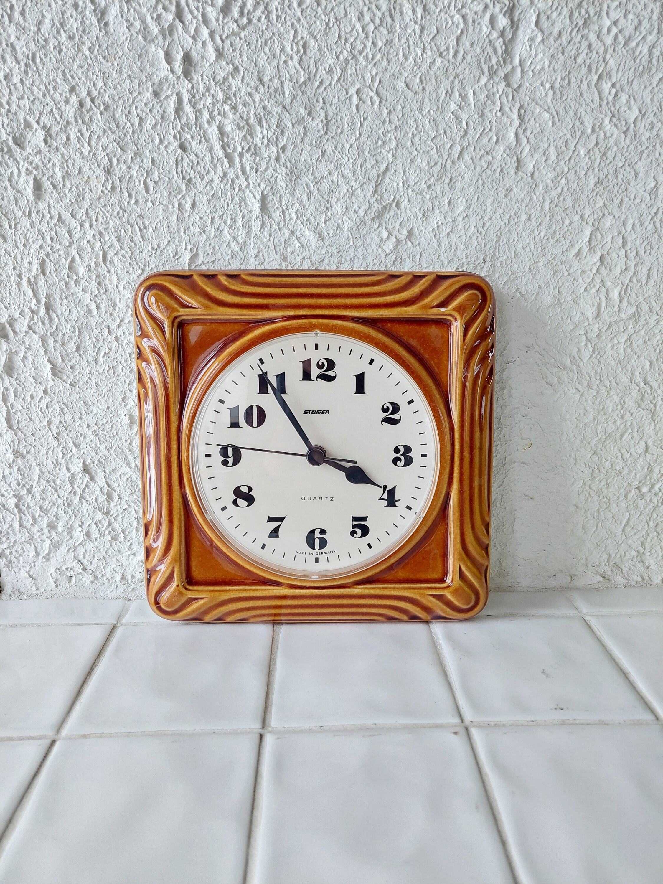 GERMAN STAIGER QUARTS west germany ceramic orangea/brown vintage retro wall clock