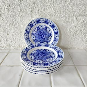 8 ARABIA ALI rare plates! Pattern designed by Raija Uosikkinen and the model by Kaj Franck 1965-1974. Finnish Scandinavian design.