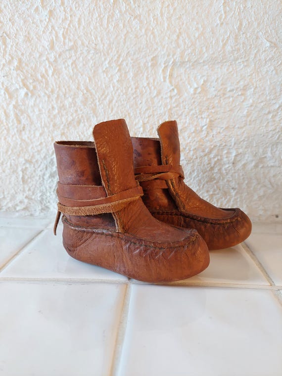 Rare Vintage Handmade Nordic Leather Baby Boots – Rustic Finnish Design, Genuine Aged Patina, Traditional Craftsmanship
