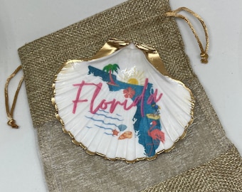 Gold Accent Scallop Shell Trinket Dish: Coastal Chic Decor