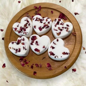 Heart Shower Melts: Love Spell Scent, Rose Petals (Set of 6)