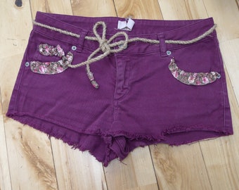 Purple Size 8 RE Vamped SHORTS Travel/ Festival Wear