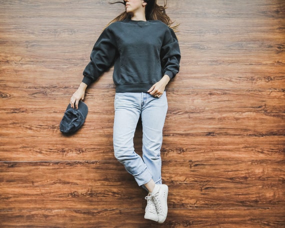 black russell sweatshirt