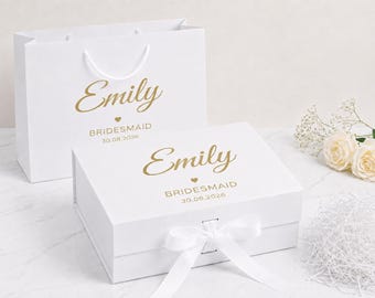 Personalised Bridesmaid Keepsake Gift Box | Luxury White Magnetic Box, Silver/Gold Lettering