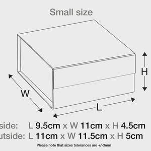 May include: A line drawing of a small rectangular box with labels for length, width, and height. Text indicates inside dimensions of 9.5cm x 11cm x 4.5cm and outside dimensions of 11cm x 11.5cm x 5cm, with a size tolerance note of +/-3mm.