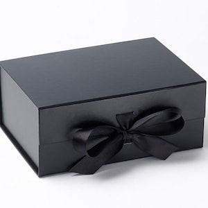 Medium zwarte aandenken doos, lint sluiting, elegante gift box, verjaardagscadeau, diepe aandenken doos, zwarte gift box, kwaliteit gifting oplossing