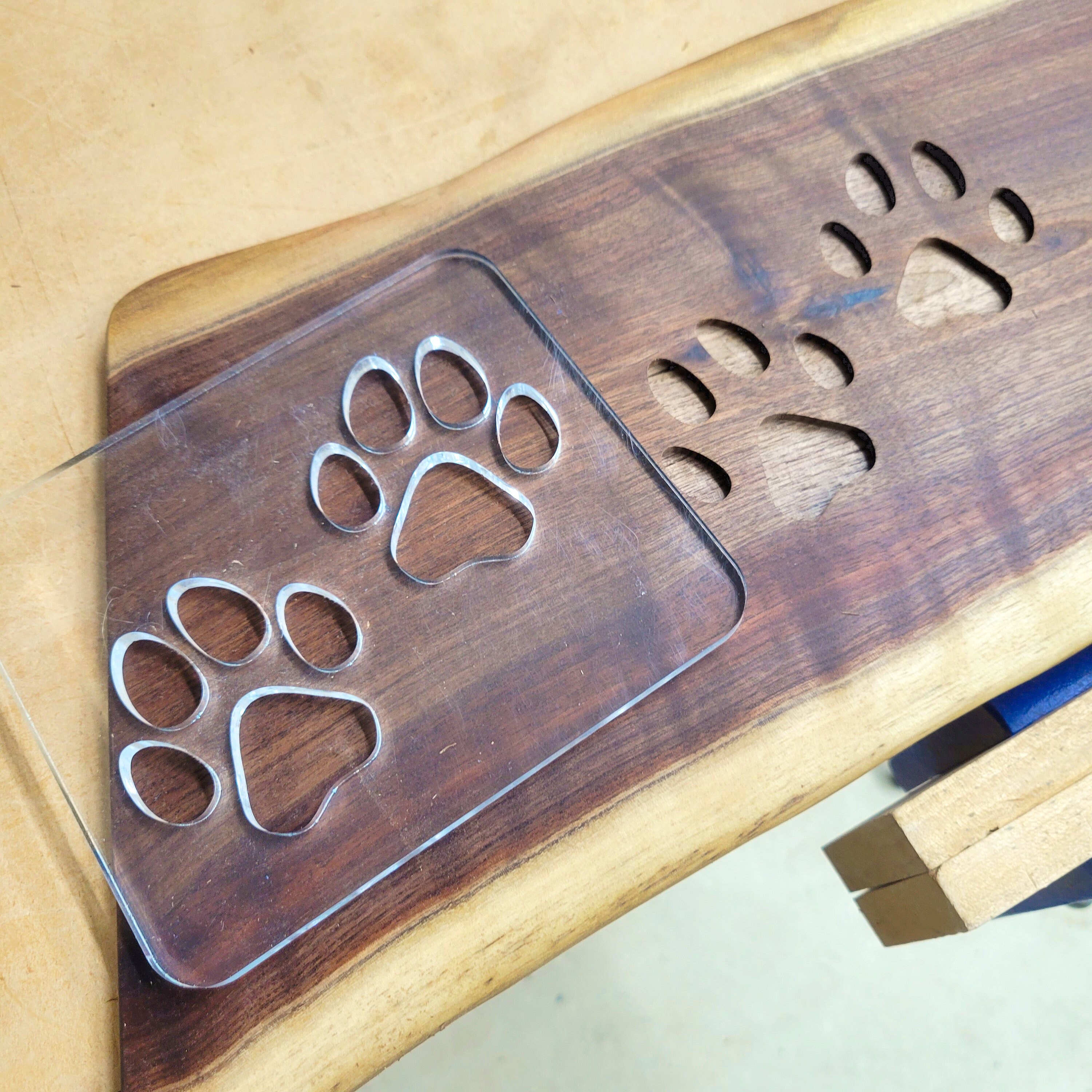Double Paw Print Inlay Acrylic Router Template — Wood Grain Junkie