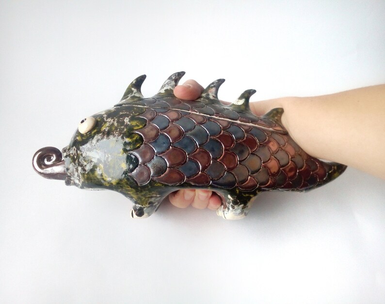 Casket ceramics-Dragon sculpture pottery-Tea box ceramic-Dinosaur trinket box-Pokemon jewelry box-Ceramicsea-Shiny pottery-Spiral ceramic