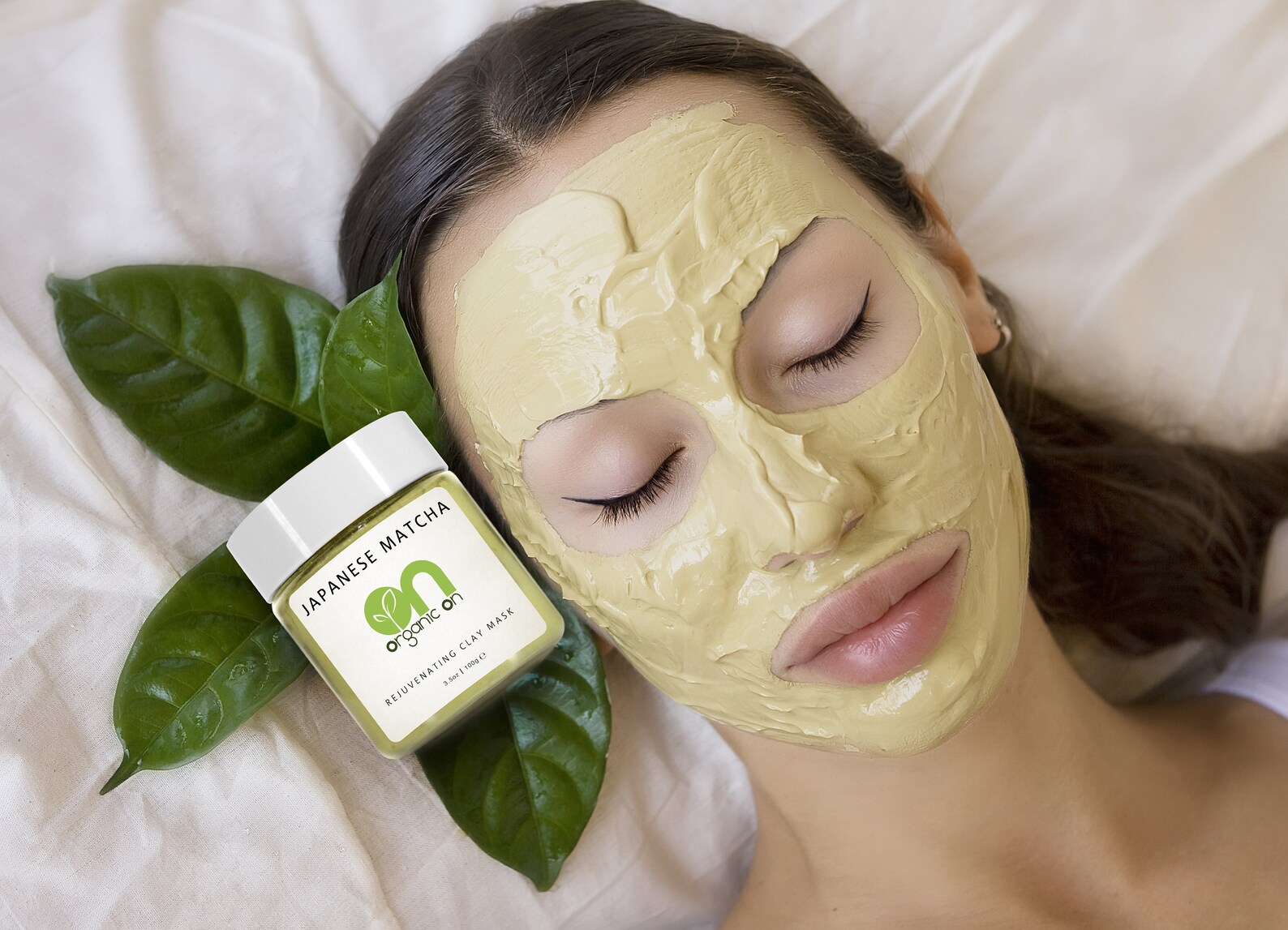 Mascarilla facial japonesa orgánica matcha / arcilla de bentonita