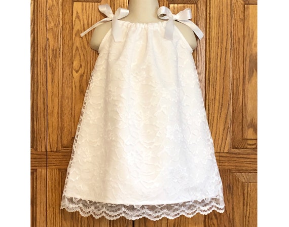 white lace flower girl dresses