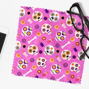 Pink & Skulls Lens Cloth | Girly Lens Cloth | Cute Lens Cloth | Lens Cloth | Eyeglass Cloth | Tech Cleaning Cloth | Eye Wear Accessories