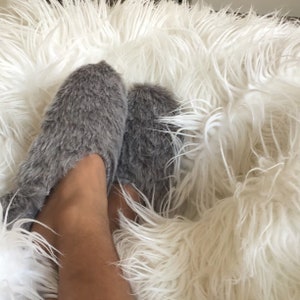 Moroccan gray fur slipper for children and adults