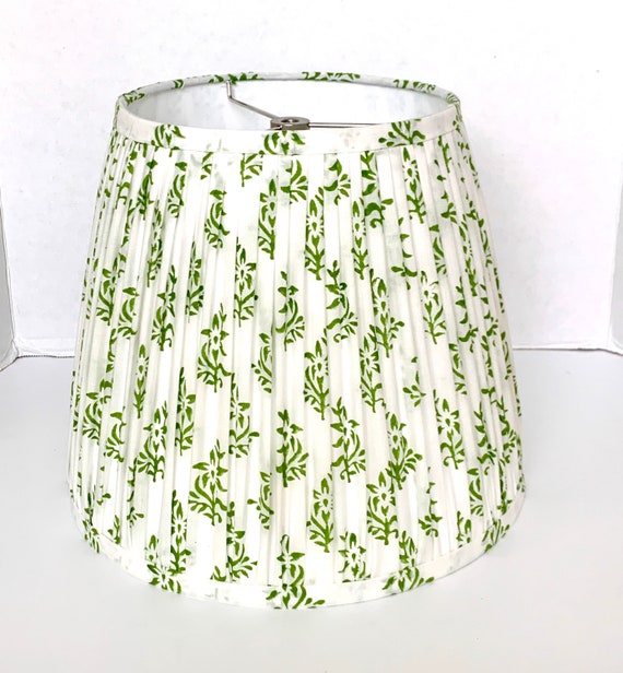 Chandelier Shades, Clip on lamp Shades Hardback, lamp Shades That Clip on Bulb with Nature Linen Dia 3 Chandelier Shades, Clip on lamp Shades Hardback, lamp Shades That Clip on Bulb with Nature Linen Dia 3