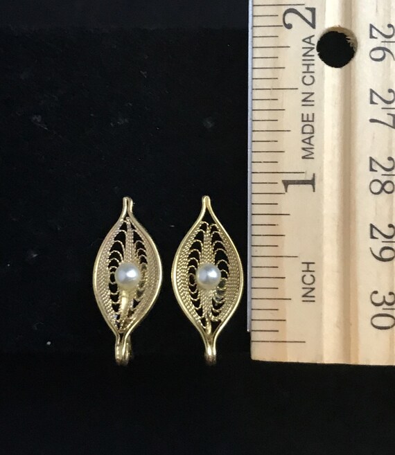 Sarah Coventry Filigree Clip-On Earrings - image 2