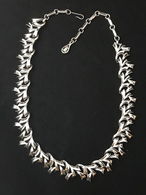 Coro Vintage Necklace and Bracelet Set - image 3