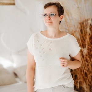 Linen T Shirt, White Knit Linen Blouse, Short Sleeve Top, Loose Short Sleeves Sweater image 1