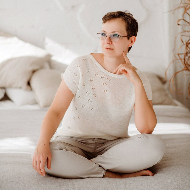 Linen T Shirt, White Knit Linen Blouse, Short Sleeve Top, Loose Short Sleeves Sweater image 2