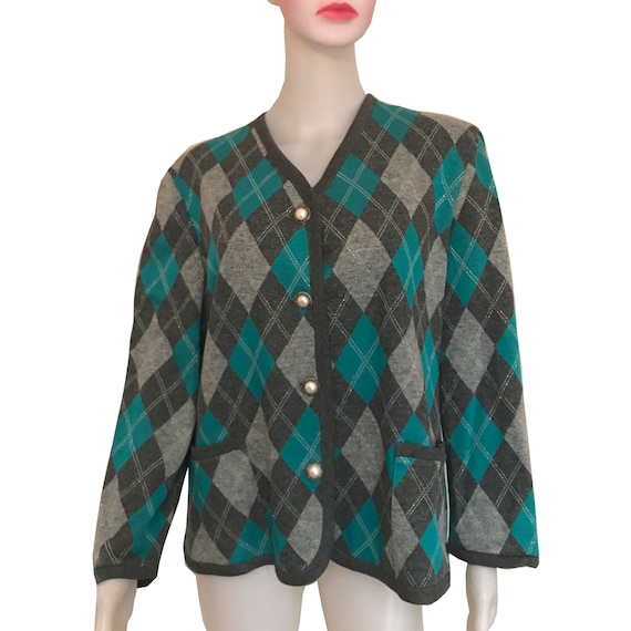 Vintage 1960s Argyle Sweater With Antique Pearl Bu