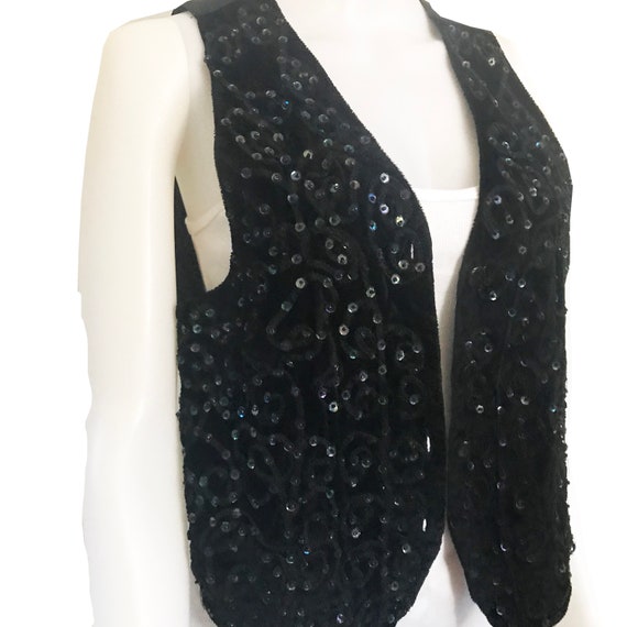 Vintage 1970s Black Velvet Sequined Vest - image 3