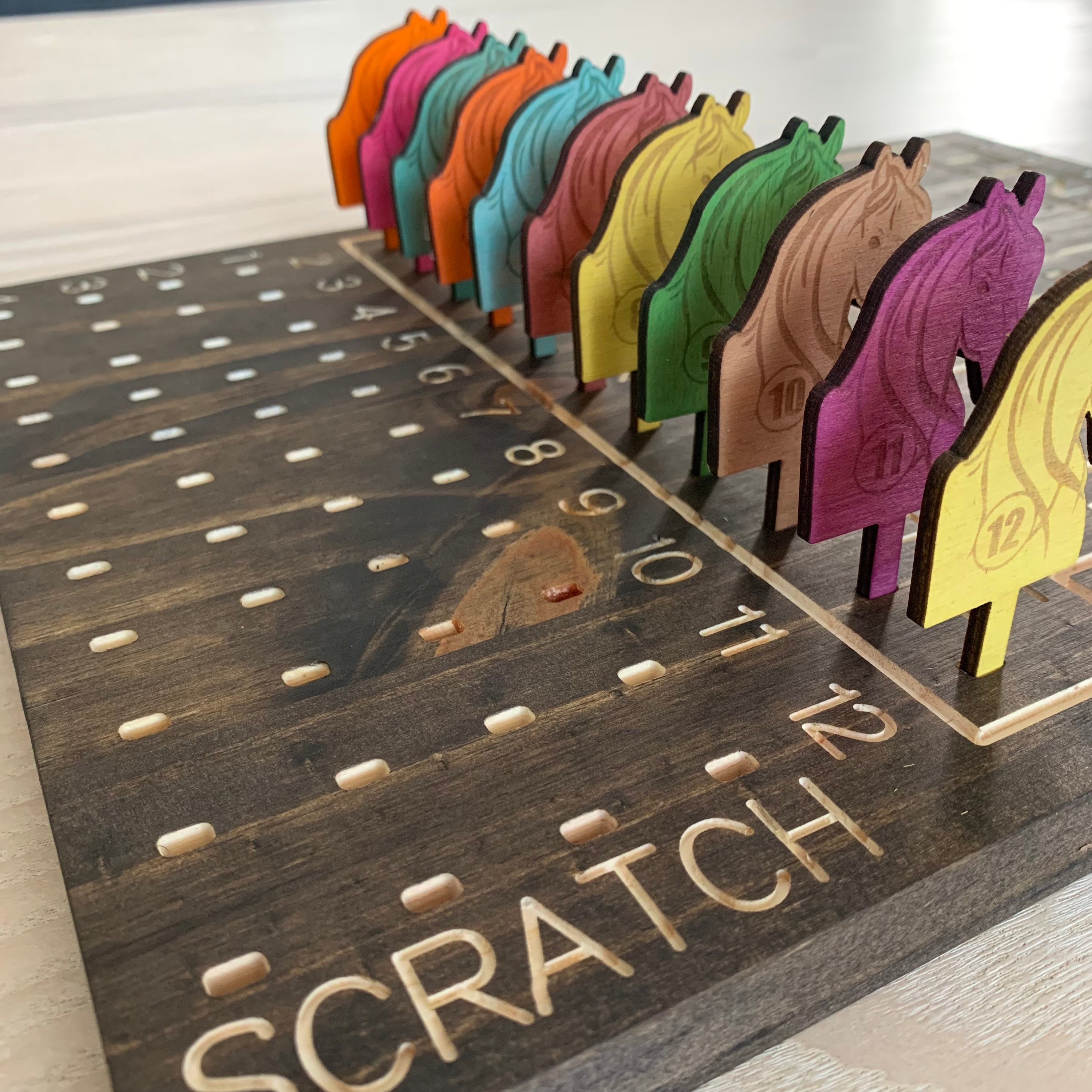 Jeu de plateau de course de chevaux Jeux de dés et de cartes Etsy Jeu de plateau de course de chevaux Jeux de dés et de cartes Etsy